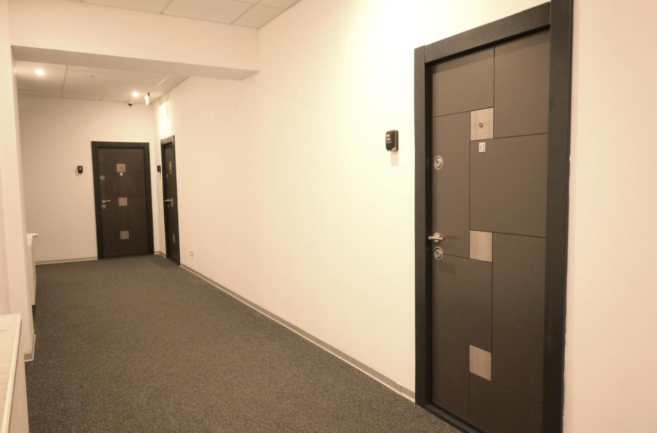 Luana Airport Apartments #3 Otopeni Exterior photo