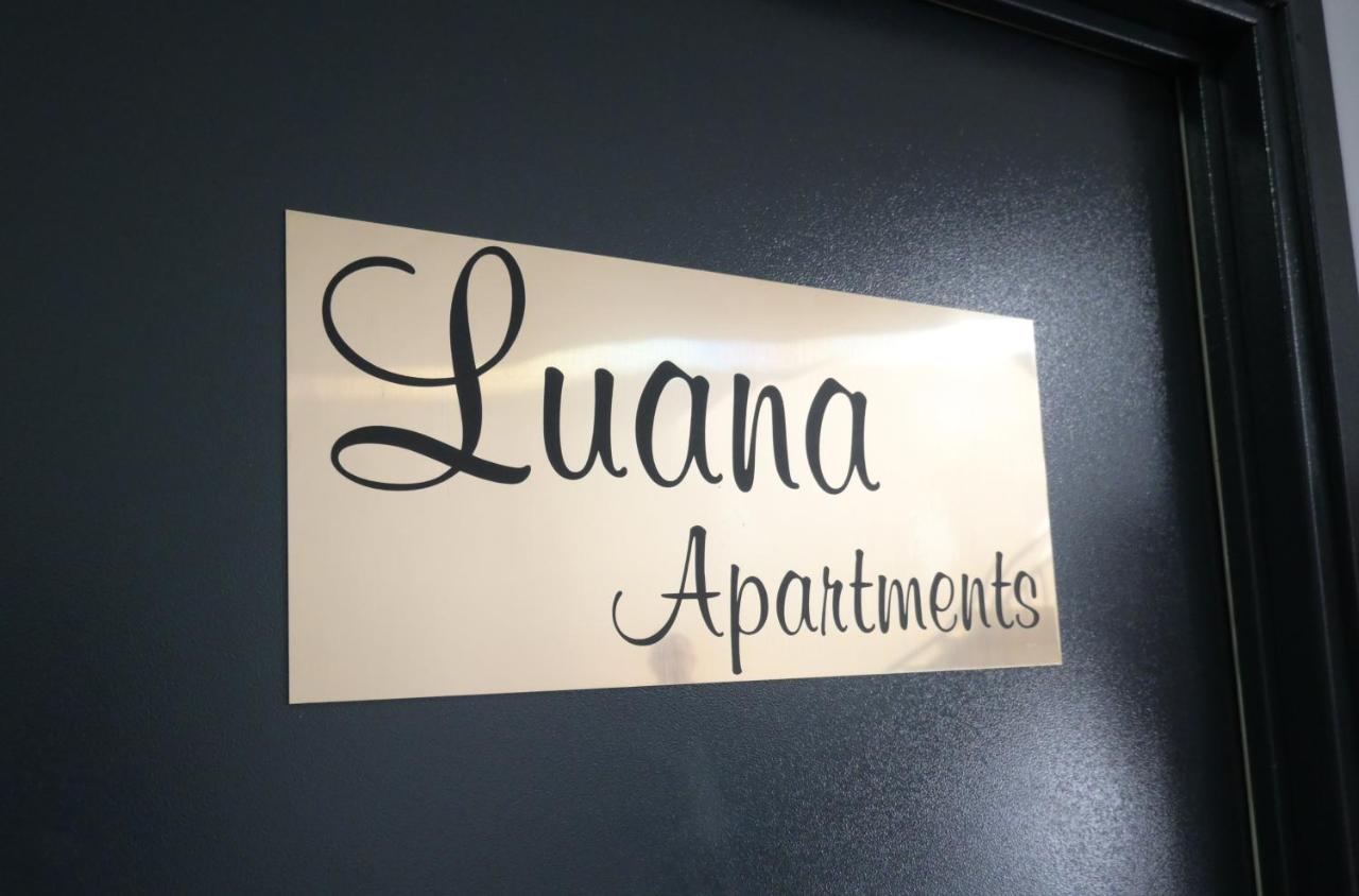 Luana Airport Apartments #3 Otopeni Exterior photo