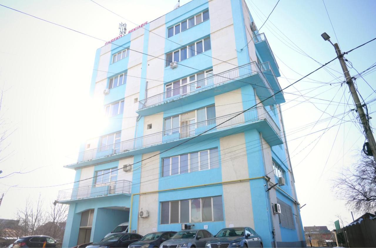 Luana Airport Apartments #3 Otopeni Exterior photo